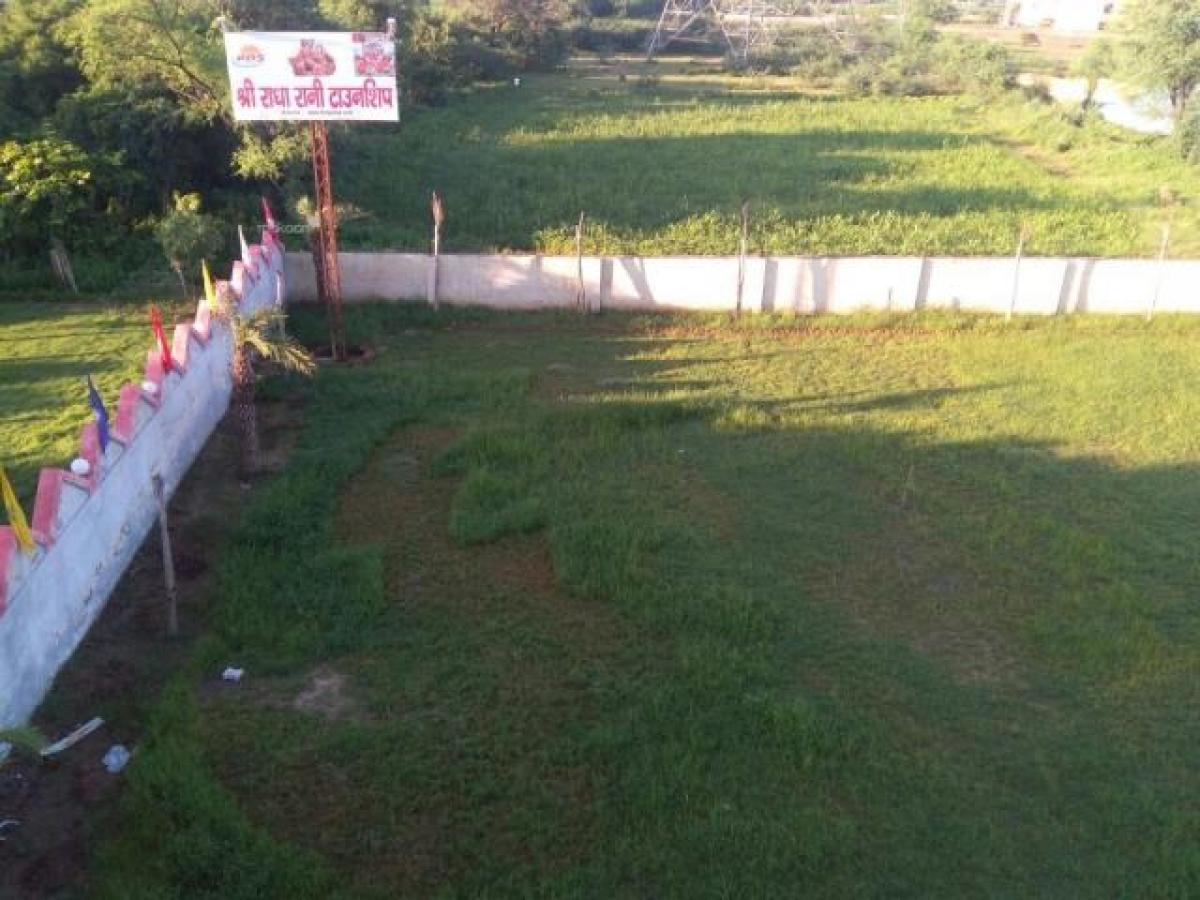  Land in Mathura, India No. 40553