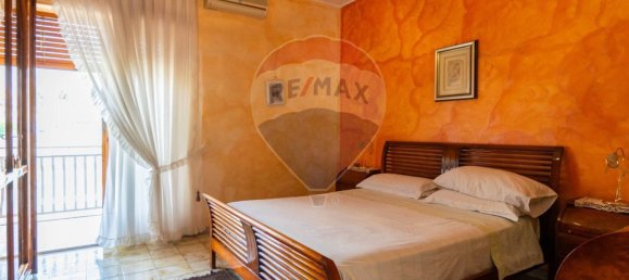 Apartamento de 2 dormitorios en Acireale, Italy No. 346074 14