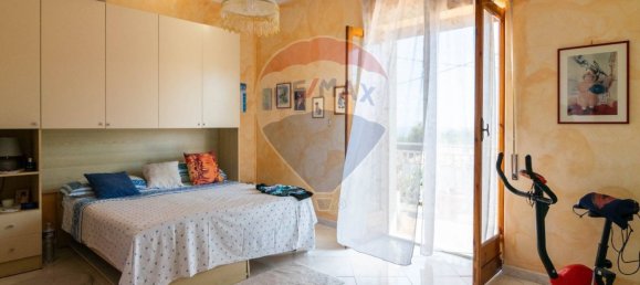 Apartamento de 2 dormitorios en Acireale, Italy No. 346074 18