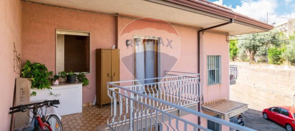 Apartamento de 2 dormitorios en Acireale, Italy No. 346074 8