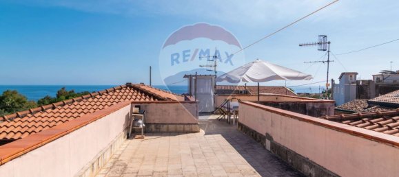 Apartamento de 2 dormitorios en Acireale, Italy No. 346074 24