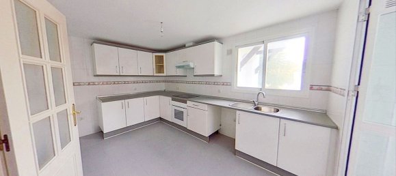 Apartamento T3 em Marbella, Spain N.º 136344 66