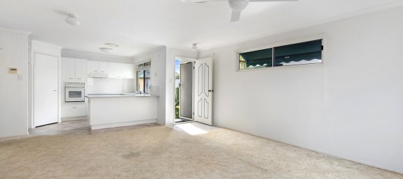 3 chambres Maison à Coombabah, Australia No. 511 4