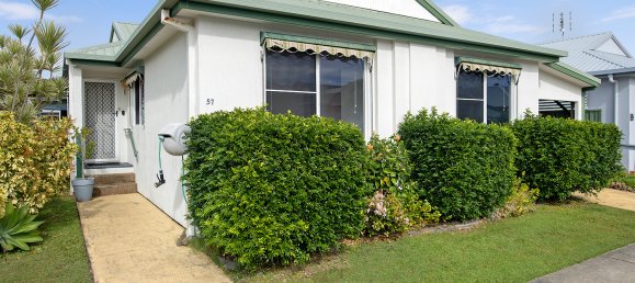 3 chambres Maison à Coombabah, Australia No. 511 11