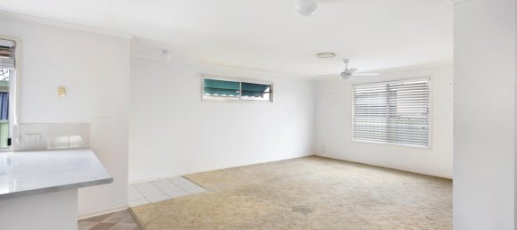 3 chambres Maison à Coombabah, Australia No. 511 3