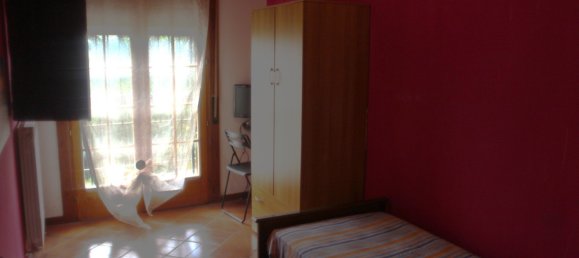 5 bedrooms Villa in Acqualagna, Italy No. 281817 4