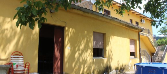 5 bedrooms Villa in Acqualagna, Italy No. 281817 16