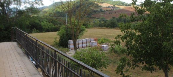 5 bedrooms Villa in Acqualagna, Italy No. 281817 7