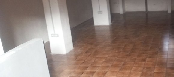 120m² Commercial property in Naples, Italy No. 255257 5