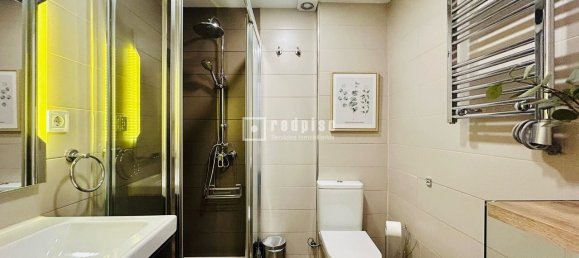 Apartamento de 2 dormitorios en Madrid, Spain No. 168357 28