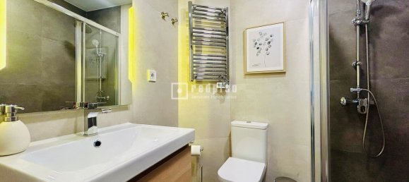 Apartamento de 2 dormitorios en Madrid, Spain No. 168357 16