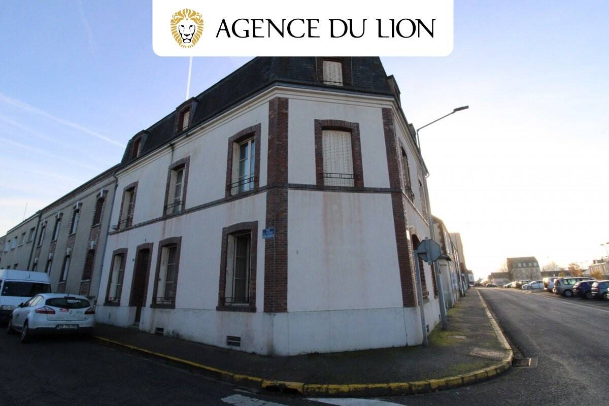 5 chambres Maison à La Loupe, France No. 158625