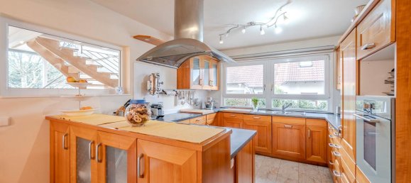 11-salle Maison de ville à Reutlingen, Germany No. 72065 8