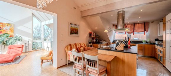 11-salle Maison de ville à Reutlingen, Germany No. 72065 20