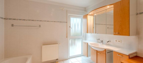 11-salle Maison de ville à Reutlingen, Germany No. 72065 9