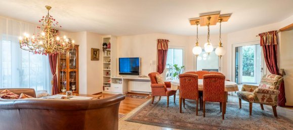 11-salle Maison de ville à Reutlingen, Germany No. 72065 6