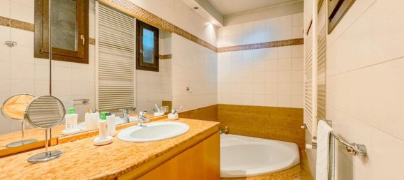 5غرفة شقة في Borgomanero, Italy رقم 214064 18