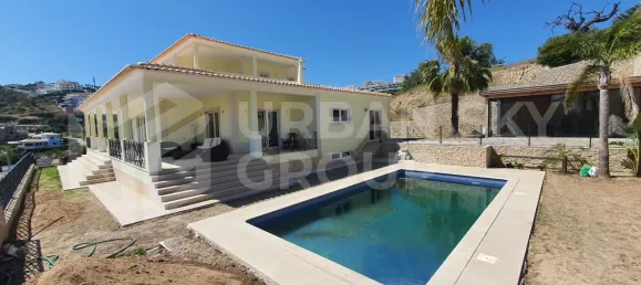 3 bedrooms House in Albufeira, Portugal No. 125524 24