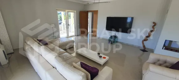 3 bedrooms House in Albufeira, Portugal No. 125524 6