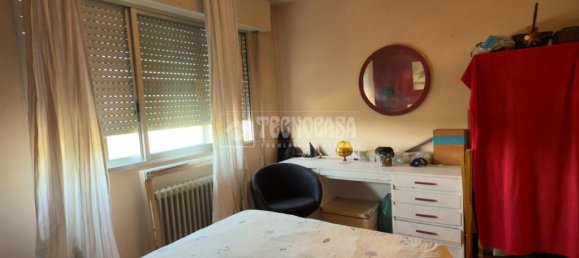 3 rooms Apartment in Madrid, Spain No. 163962 3