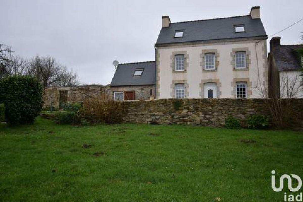 3 Schlafzimmer Haus in Leuhan, France, Nr. 7411