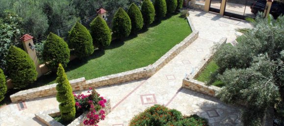 6 bedrooms Commercial property in Polygyros, Greece No. 8129 5