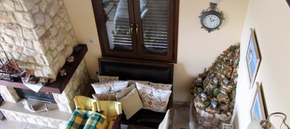 6 bedrooms Commercial property in Polygyros, Greece No. 8129 12