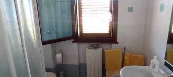4 rooms House in Rosignano Marittimo, Italy No. 48441 13