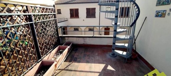 4 rooms House in Rosignano Marittimo, Italy No. 48441 29