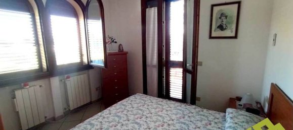 4 rooms House in Rosignano Marittimo, Italy No. 48441 12