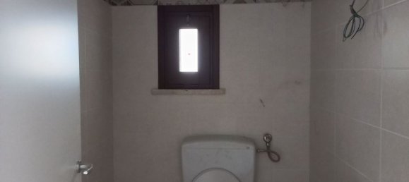 4 rooms House in Villa Santa Lucia degli Abruzzi, Italy No. 62919 21