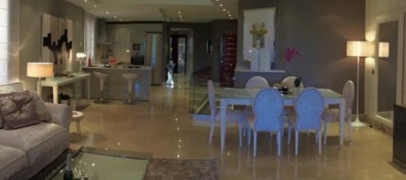 3 bedrooms Penthouse in Marbella, Spain No. 25661 7