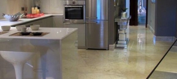 3 bedrooms Penthouse in Marbella, Spain No. 25661 25