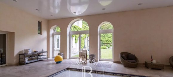 7 Schlafzimmer Schlösser in Montmerle-sur-Saone, France, Nr. 351730 9