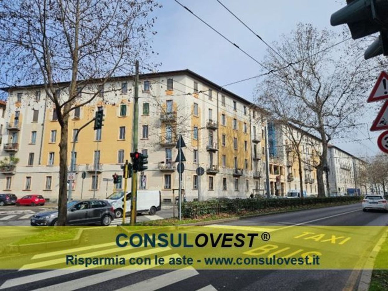 2 bedrooms Apartment in Milan, Italy No. 358044