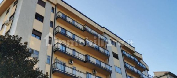 3 bedrooms Apartment in Catanzaro, Italy No. 99801 3