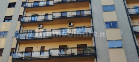 3 bedrooms Apartment in Catanzaro, Italy No. 99801 5