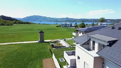 Ático de 3 dormitorios en Schorfling am Attersee, Austria No. 156886