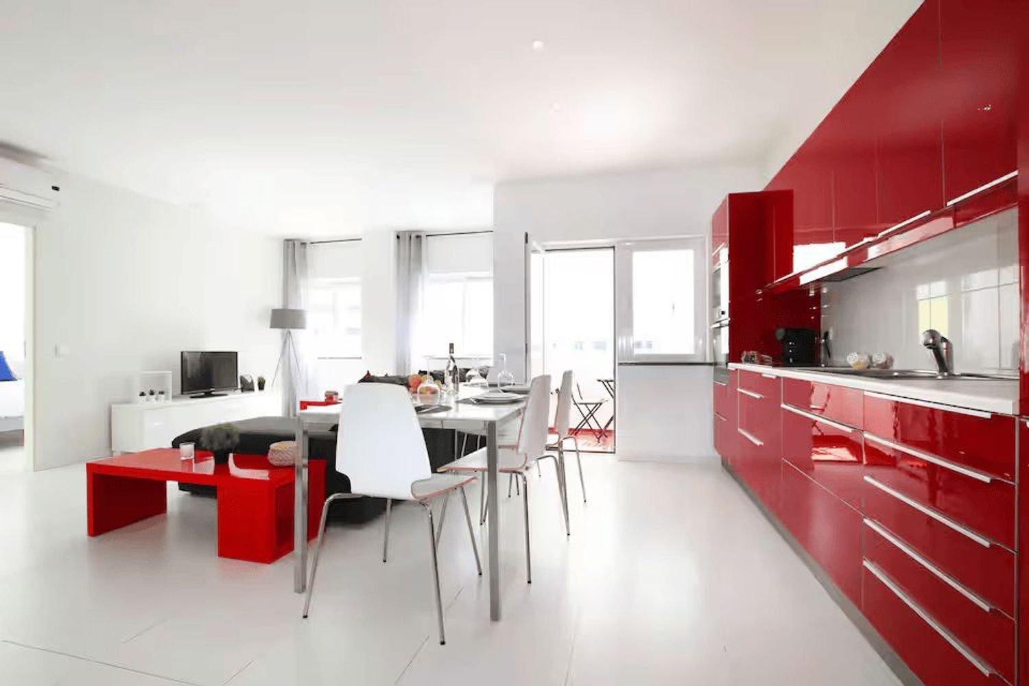 2 bedrooms Apartment in Portimao, Portugal No. 206528