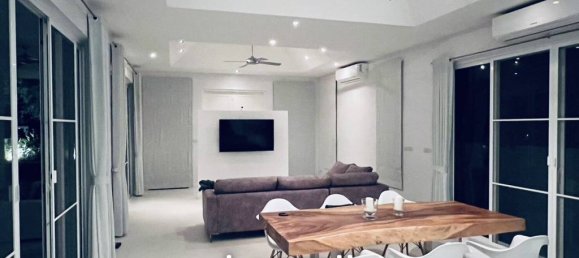 4 bedrooms Villa in Hua Hin, Thailand No. 21507 10