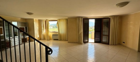 Villa de 5 divisões em Ferentino, Italy N.º 191898 45