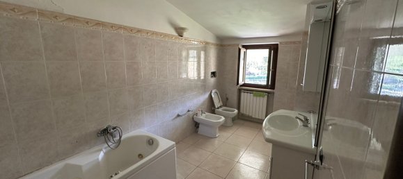 Villa de 5 divisões em Ferentino, Italy N.º 191898 26