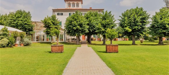 25-Zimmer Villa in Quarrata, Italy, Nr. 206173 3