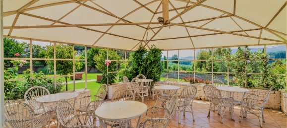 25-Zimmer Villa in Quarrata, Italy, Nr. 206173 13