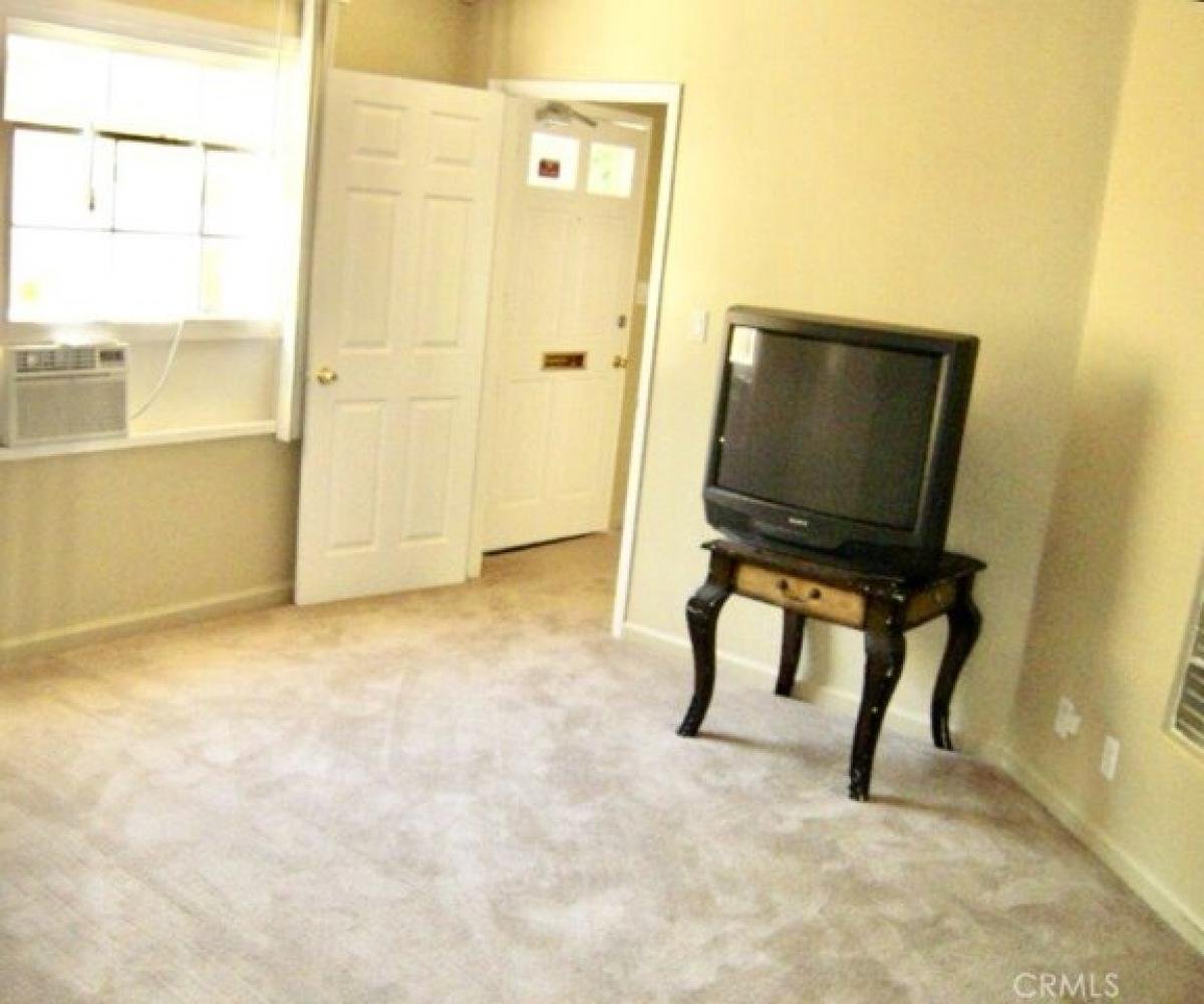 2 غرف نوم منزل في Woodland Hills, USA رقم 381694