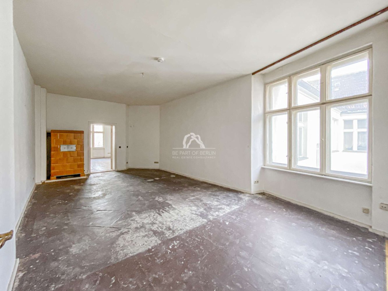 Квартира с 3 спальнями в Моабит, Германия № 111533