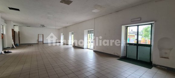 535m² Warehouse in Biella, Italy No. 346389 3
