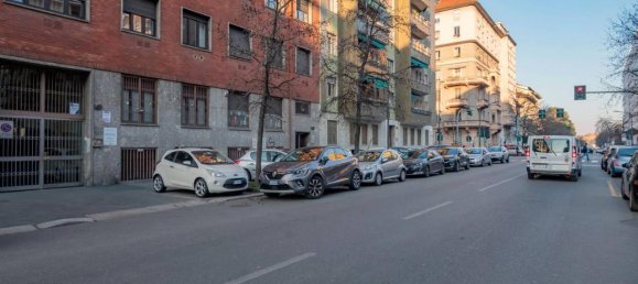 5 rooms Apartment in Milan, Italy No. 242738 34