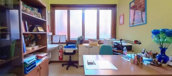 5 rooms Apartment in Milan, Italy No. 242738 27