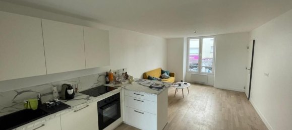 2 bedrooms Apartment in Orsay, France No. 163301 3